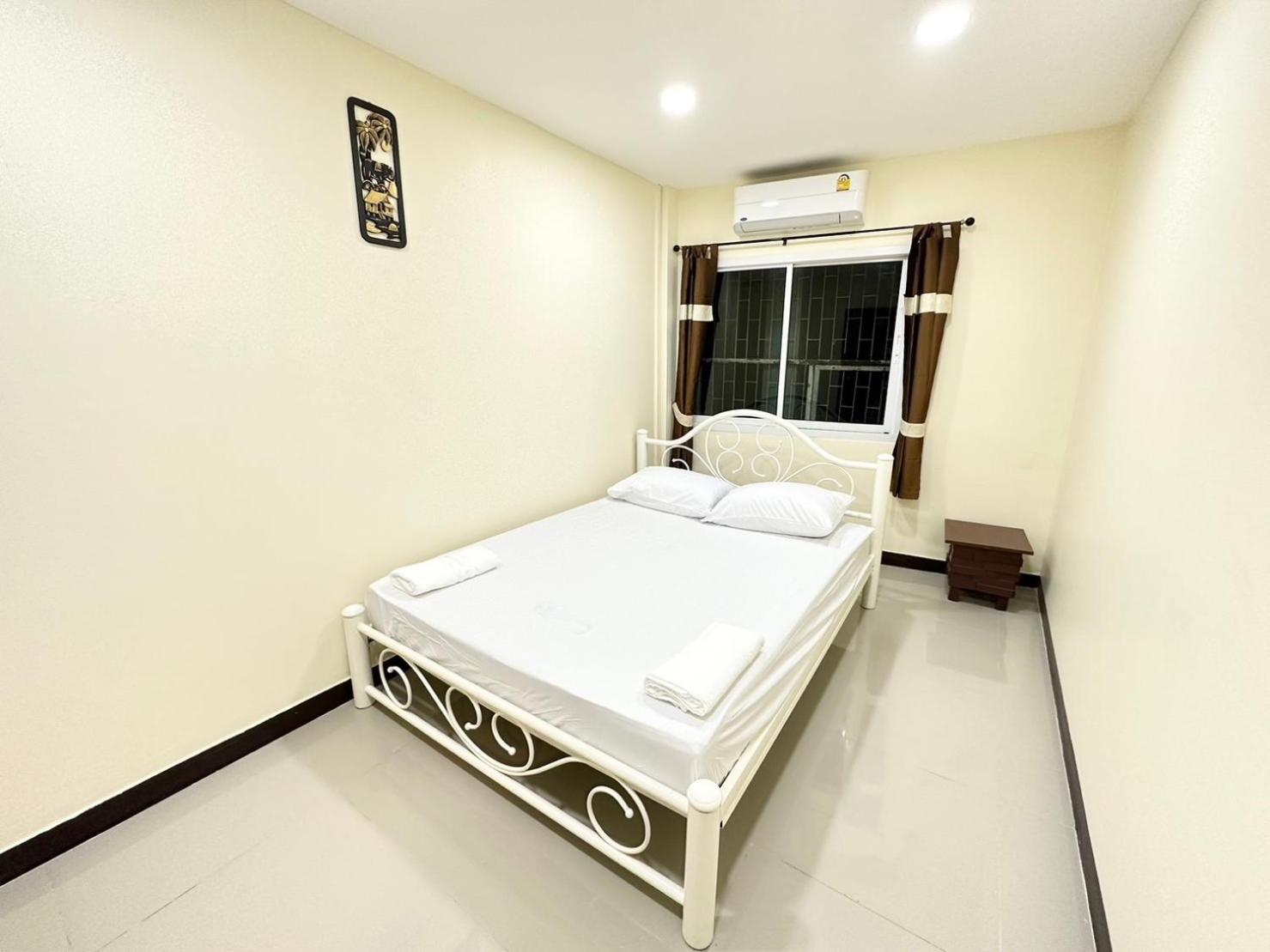 Baan At Khaosan Hostel Bangkok Exterior foto